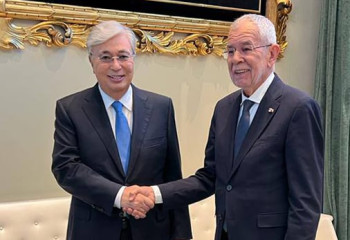 Токаев провел переговоры с президентом Австрии Ван дер Белленом