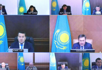 Алихан Смаилов поручил принять дополнительные противопаводковые меры