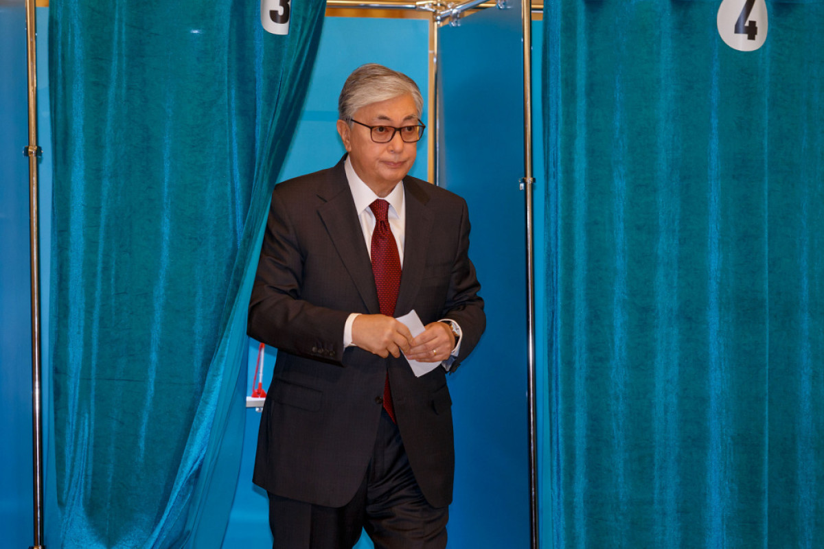 Kazakhstan to hold snap presidential election on November 20