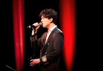 Димаштың жеке концертіне әлемнің 68 елінен жанкүйерлер келді