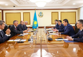 Әлихан Смайылов «Eni» компаниясының өкілдерімен кездесті