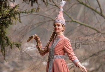 Не представляю свою жизнь без бауырсаков – питерский блогер