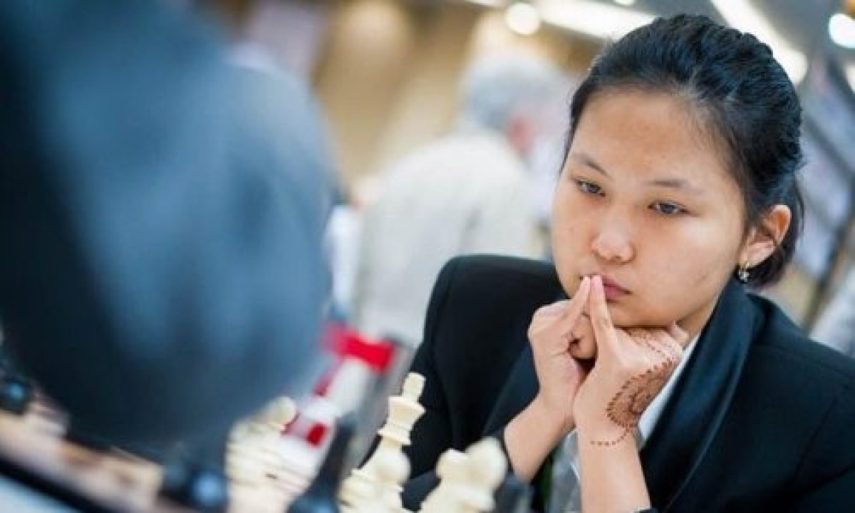 Bibisara Assaubayeva enters   top three at FIDE Women's Grand Prix 2022