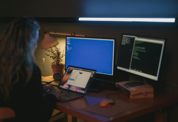 «Тринити» из Мангистау: полицейские задержали женщину-хакера 