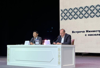 Министр энергетики РК провел встречу с павлодарцами 