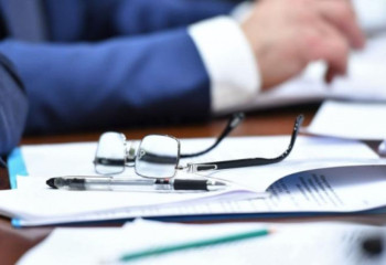 Адам құқықтары жөніндегі уәкілге қатысты заң жобасы талқыланды