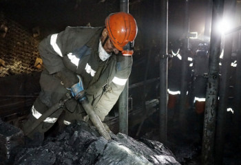 Шахтеры смогут выходить на пенсию в 50 лет – министр