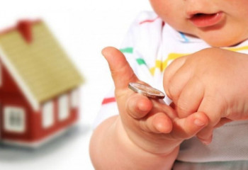 1,5 жасқа дейінгі бала күтіміне қатысты төлем кімдерге беріледі?