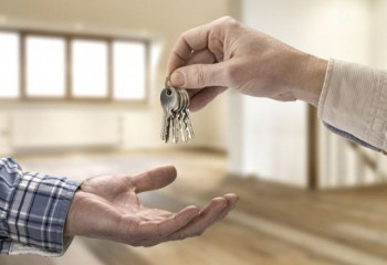 Әлібек Қуантыров жалдамалы пәтер бағасының қашан тұрақтанатынын айтты