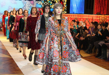 Әлемді таңдай қақтырған ұлттық киім