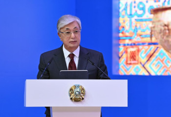 Президент поручил оказывать помощь приезжим, но они не получат никаких преференций