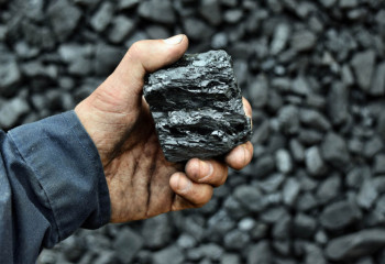 Қыс қыр астынды. Ақтөбеліктерге көмірдің жартысы да жеткізілген жоқ