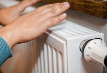 Бүгіннен бастап Өскеменде жылу беріле бастайды