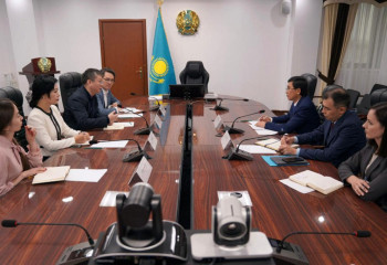 Министр просвещения встретился с представителями компании «МЕТА»