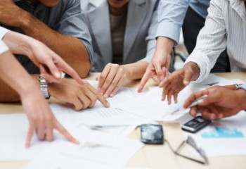 Вопросы защиты казахстанцев за рубежном обсудили по правам человека на комиссии  