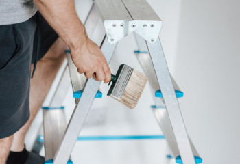 Как Казахстан привлекает иностранную рабочую силу