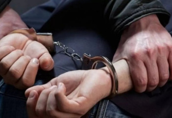 Антикор қызметкерін қорқытқан полиция майоры қамауға алынды