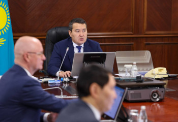 Үкімет басшысы жол қауіпсіздігін қамтамасыз ету бойынша тапсырмалар берді