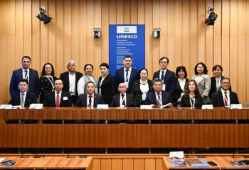 Ахмет есімі Парижде ұлықталды