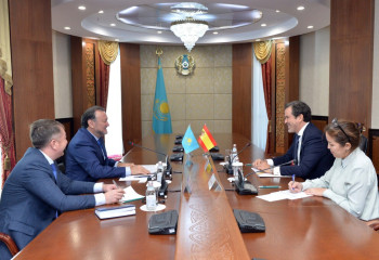 Сотрудничество между Казахстаном и Испанией обсудили в Сенате