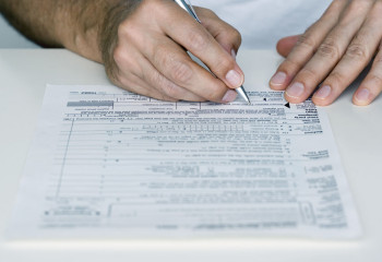 Из-за ошибочного заполнения декларации на 759 млрд тенге образовалась задолженность