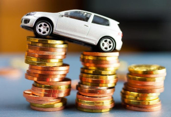 Елімізде 720 адам сән-салтанат салығын төлеуі тиіс