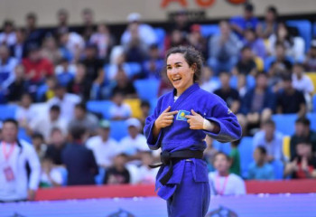 Дзюдодан ӘЧ: Әбиба Әбужақынова қола медаль еншіледі