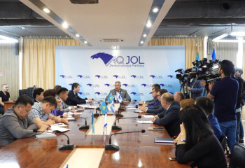 «Ак Жол» выбрал Токаева своим кандидатом на выборы