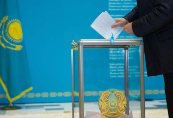 Президент должен быть политически нейтральной фигурой - эксперт