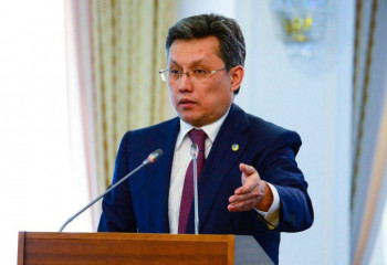 Бахыт Султанов назначен министром по конкуренции и антимонопольному регулированию ЕЭК