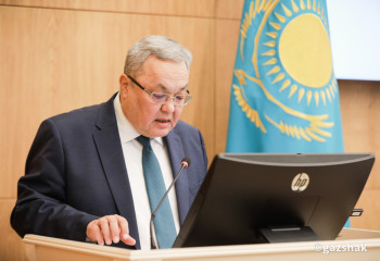 Мемлекет басшысы неге мемлекеттік тілден емтихан тапсырмайды?