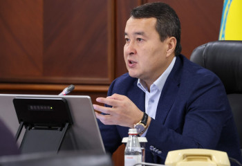 Алихан Смаилов поручил оперативно заполнить овощехранилища