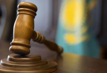 Үйінде есірткі өсірген шымкенттік бір жылға бас бостандығынан айырылды 