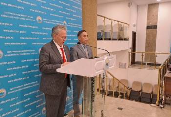 Нурлан Ауесбаев сдал экзамен на знание госязыка