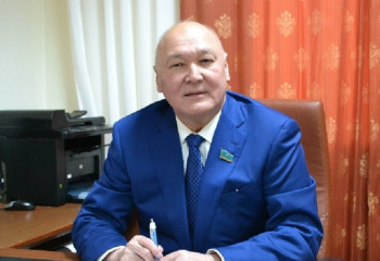 Жуматай Алиев подал документы в ЦИК для регистрации кандидатом в президенты