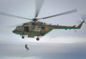 Астаналық әуе базасының әскери ұшқыштары аман қалу курсынан өтті