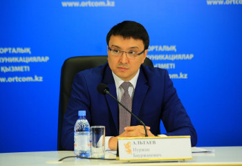 Президенттікке үміткер Нұржан Әлтаев емтихан тапсырды