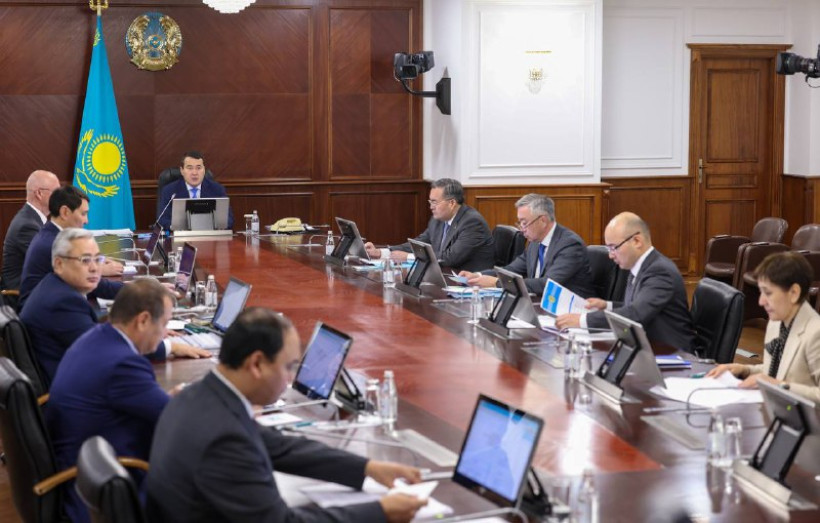  пресс-служба Премьер-Министра РК  