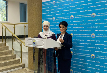 Салтанат Турсынбекова подала документы в ЦИК 