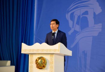 Асхат Аймағамбетов Шымкент қаласының тұрғындарымен кездесті