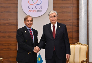 President of Kazakhstan, Pakistan PM hold talks