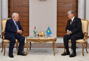 Presidents of Kazakhstan and Palestine consider prospects for cooperation