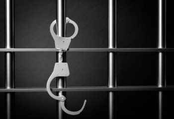 Осуждённый сбежал из следственного изолятора в Алматы