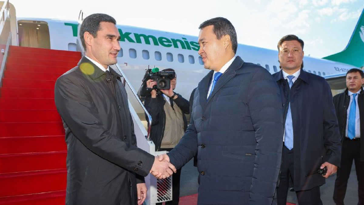 President of Turkmenistan arrives in Astana