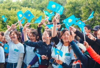 25 қазан – тарихи қадамның символы ретінде қайта жаңғырды