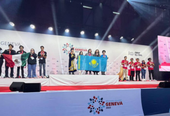 Қазақстандық оқушылар робототехникадан  Женевада өткен жарыста рекорд орнатты