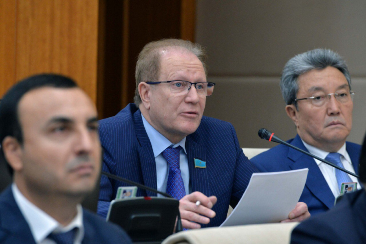  С. Майлыбаев  