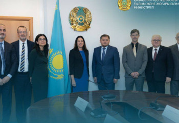 Де Монтфорт еліміздің білім саласына инвестиция құюға ниетті