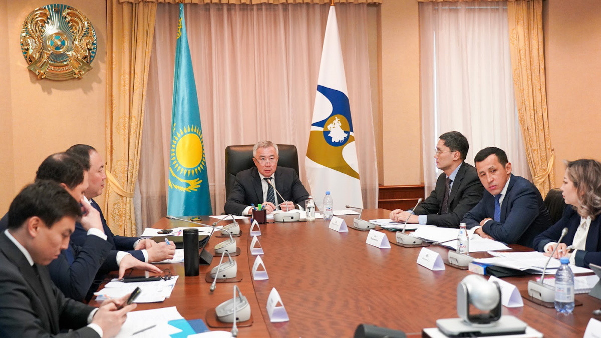  Primeminister.kz 