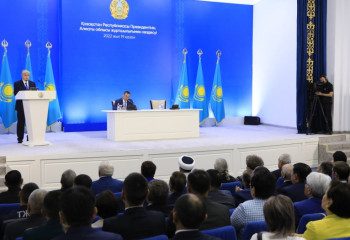 Размещать российские компании по периметру БАКАД  предложил Президент